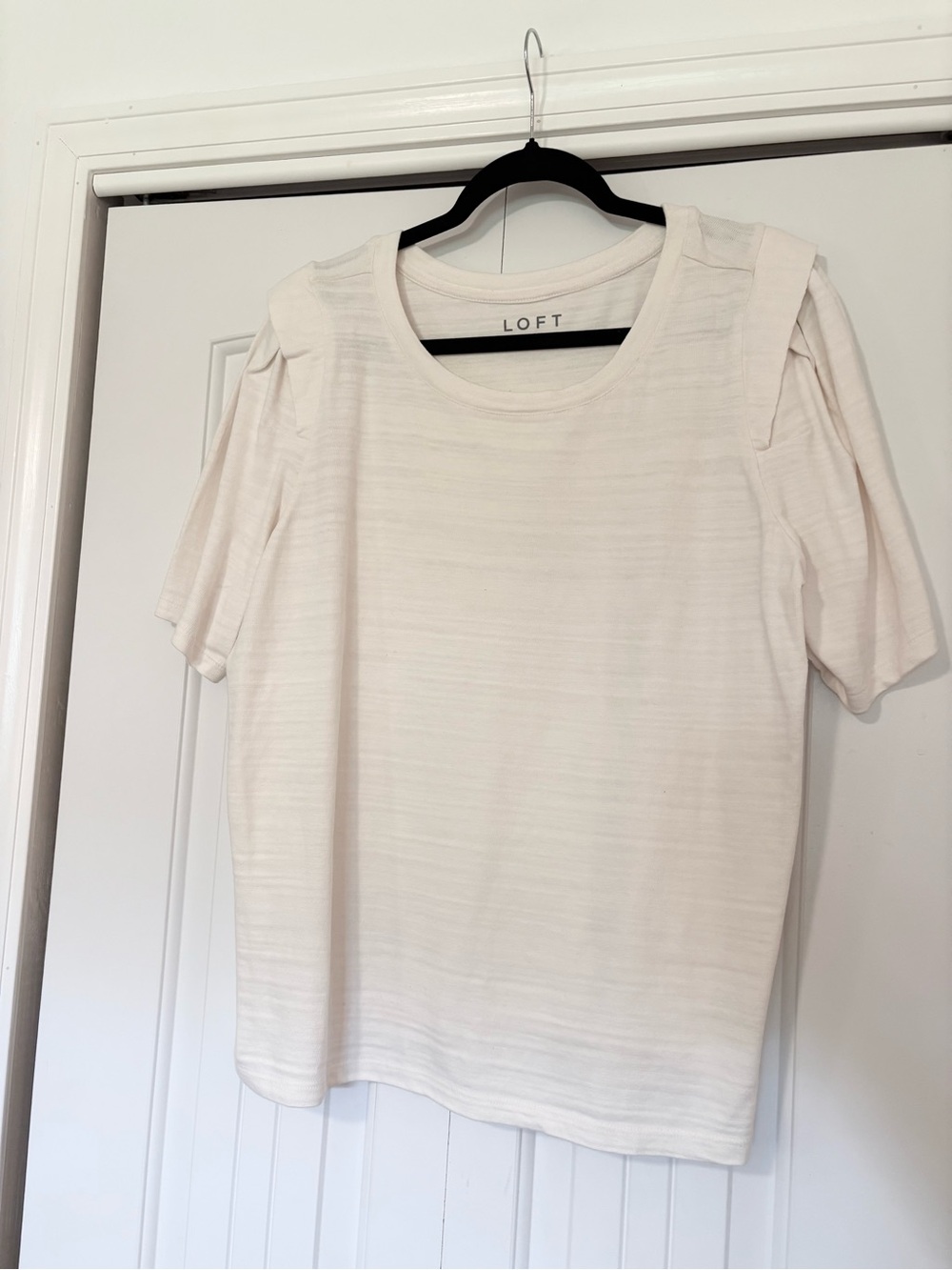 NWOT LOFT Cream Puff Sleeve Knit Top